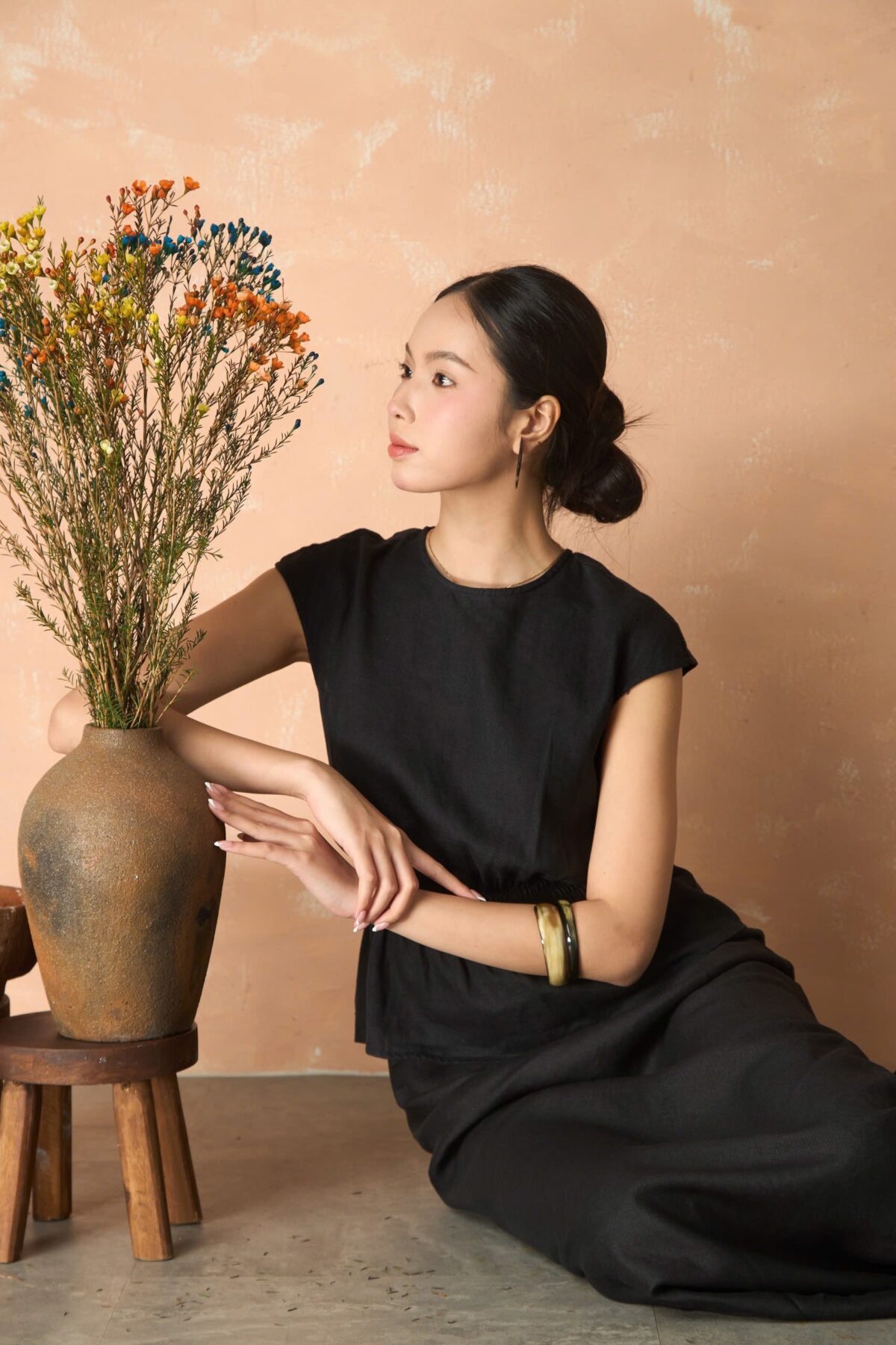 Đầm Emi – Chất liệu lụa cao cấp