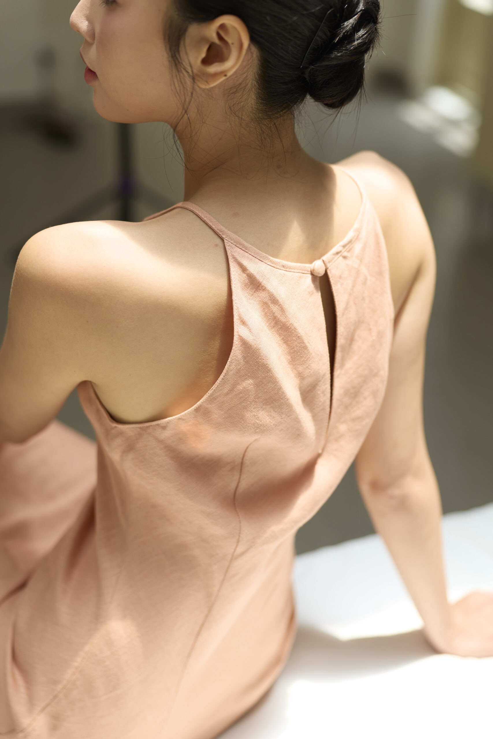 ninasaigon-linen